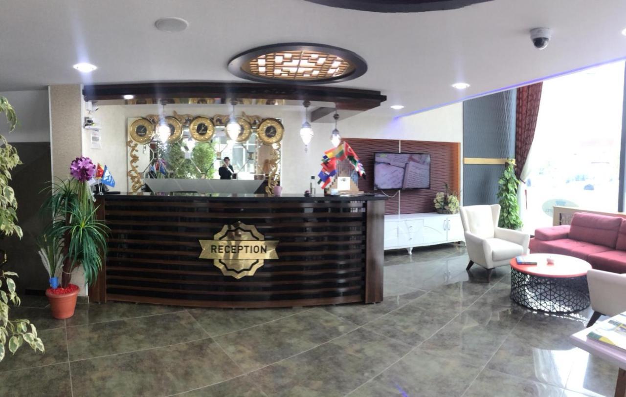 Crystall Hotel 凡城 外观 照片